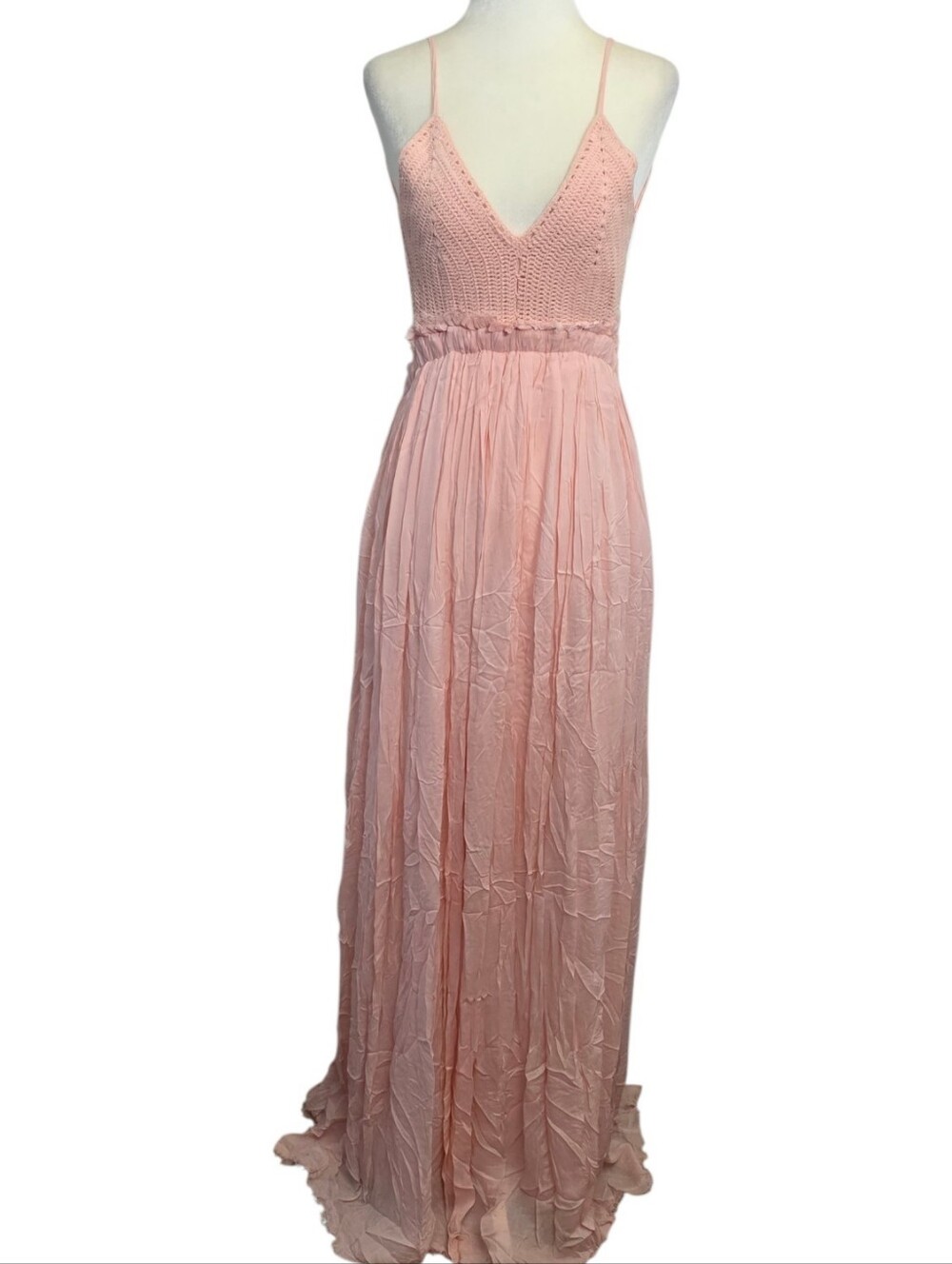 Nwt, Bella & Bloom Sleeveless V-Neck Pink Crochet Bodice Maxi Dress